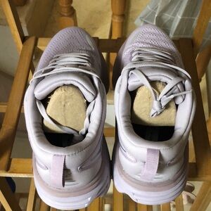 Hoka bondi 8 purple Sneaker women shoes Women's US6.5B